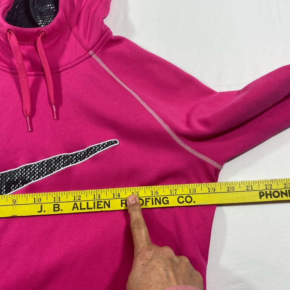 Nike Therma Fit Hoodie Sweatshirt Woman’s Médium pink black fleece hooded pocket - Picture 5 of 11